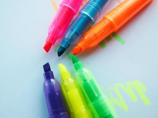 SKKSTATIONERY 36-Pcs Mini Highlighters Colored Highlighters Chisel Tip, Highlighter Markers, Assorted Colors Highlighter Pens 3.5''