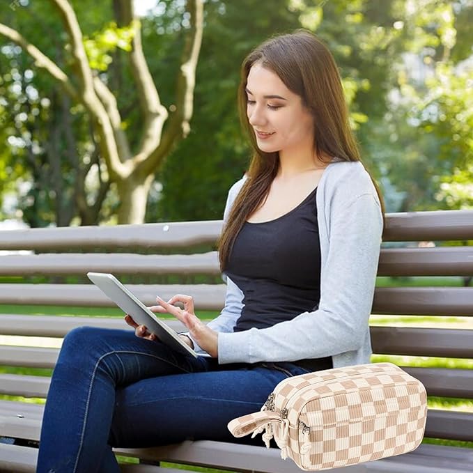 Bluboon Big Capacity Pencil Case Pencil Pouch Pen Case School Supplies Cute Pencil Box Pencil Bag for Teen Girls Boys Women Man (Brown White Checked)