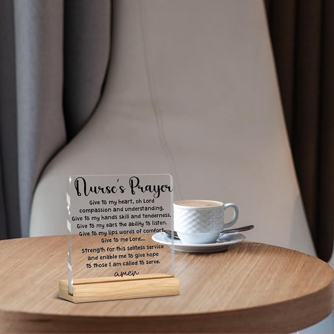 Home Decor Rustic Nurse Sign, Nurse's Prayer Desk Acrylic Sign, Thank You Gifts for Tabletop Nurse Office Cubicle Home Decoration Desk Accessories