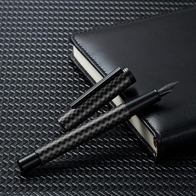 Hongdian Black Carbon Fiber Fountain Pen, Bent Nib Fude Pen for Calligraphy Writing (Fine to Broad) with Converter and Metal Pen Box Set