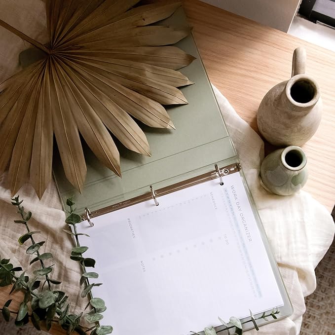 Samsill Plant-Based 3 Inch Durable D-Ring, Made in USA, View Binder, Eco-Friendly, USDA Certified Biobased, Single, Dusty Green