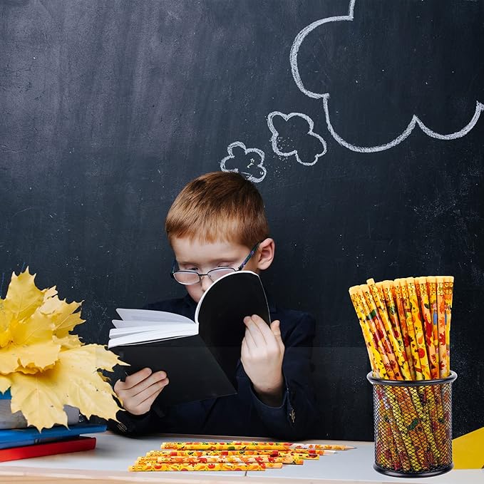 Kolewo4ever 200 Pieces Fall Pencils Thanksgiving Party Pencils Assortment Cylinder Wood Pencil Maple Leaf Autumn Turkey Pencil for Thanksgiving Pumpkin Autumn Gift,6 Styles