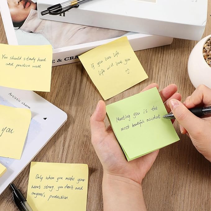 Jetec 300 Pcs Premium Gel Roller Pens Bulk, Fine Point 0.7 mm, Retractable Gel Ink Roller Ball Pens for Writing Journaling Taking Notes Office (Black)